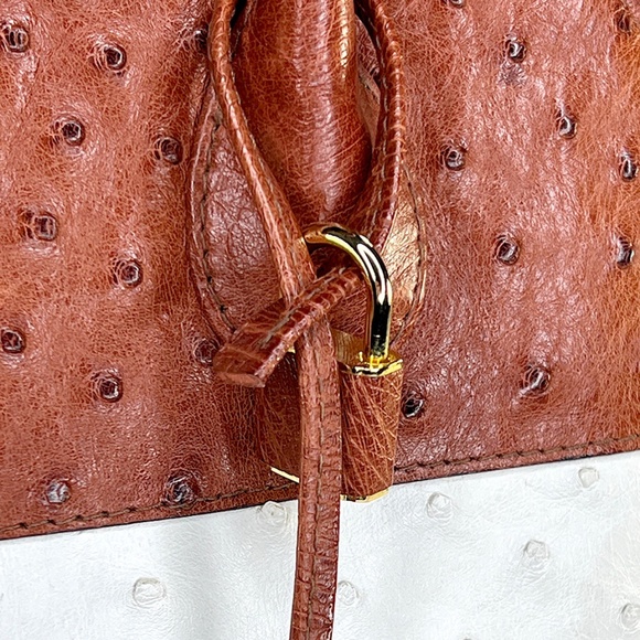 Vintage Women's Classic Bugatti Purse Bag in Ostrich Leather made in S Africa - Picture 7 of 10